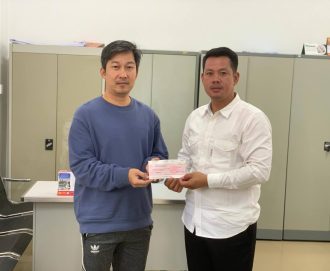 បើកផ្តល់ប្រាក់ធានារ៉ាប់រងសង្គម ប្រាក់បូជាសព និងប្រាក់ឧបត្ថម្ភមួយលើកដំបូងជូនគ្រូសារសពអតីតយុទ្ធជន