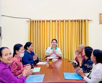 ពិធីបើកផ្តល់ប្រាក់ធានារ៉ាប់រងសង្គម ប្រាក់បូជាសព និងប្រាក់ឧបត្ថម្ភមួយលើកដំបូងជូនគ្រូសារសពអតីតយុទ្ធជន និងគ្រួសារសពអតីតមន្រ្តីរាជការស៊ីវិល