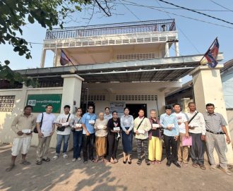 ពិធីប្រគល់ប្រាក់ធានារ៉ាប់រងសង្គម ប្រាក់បូជាសព និងប្រាក់ឧបត្ថម្ភ១លើក ជូនគ្រួសារសពអតីតយុទ្ធជន និងអតីតមន្ត្រីរាជការសុីវិល