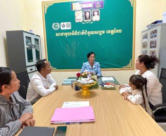 ប្រគល់ប្រាក់របបសន្តិសុខសង្គមចំនួន៣ខែ ជូនគ្រួសារសពអតីតយុទ្ធជនចំនួន១គ្រួសារ