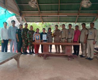 គ្រួសារសពអតីតយុទ្ធជន ចំនួន ១គ្រួសារ ទទួលបានប្រាក់បេទ្បាមរណ:សង្រ្គោះ