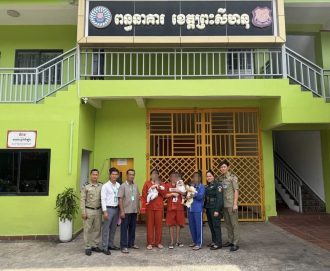 ការបើកផ្តល់ប្រាក់ឧបត្ថម្ភកម្មវិធីឧបត្ថម្ភសាច់ប្រាក់ជូនជនជាប់ឃុំជាស្ត្រីមានផ្ទៃពោះ និងកូនអាយុក្រោម២ឆ្នាំតាមម្ដាយក្នុងពន្ធនាគារ នៅខេត្តព្រះសីហនុ